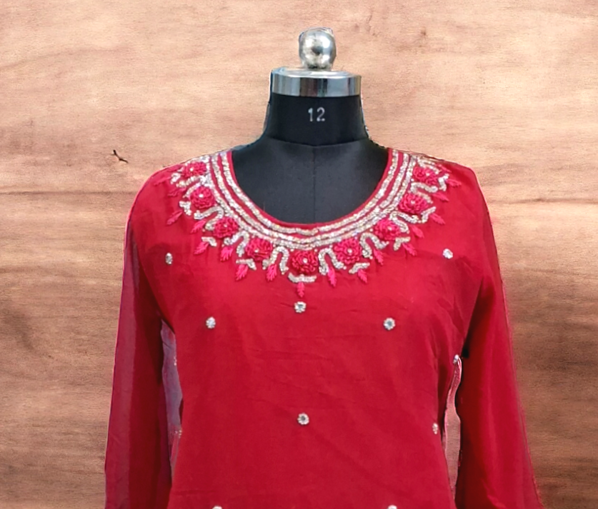 Red mirror goergette kurti